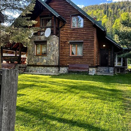 Хуторянка Villa Tatariv Kültér fotó